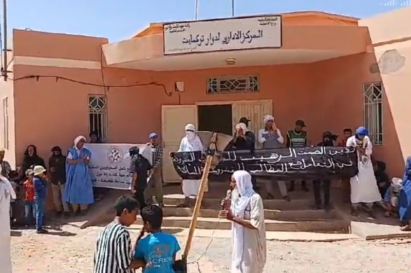 ساكنة "تركمايت" تستأنف "النزوح الجماعي"