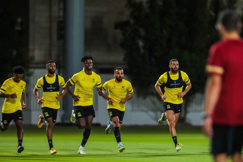دوري السعودية ينطلق الجمعة بصبغة أوروبية