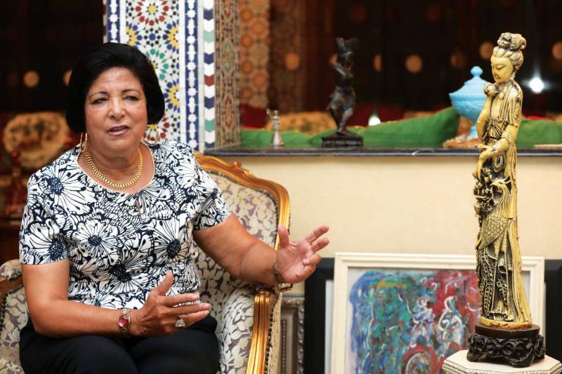 "نخلة مراكش إذ تحكي" .. الكاتب الوراري يصون سيرة الشاعرة مليكة العاصمي