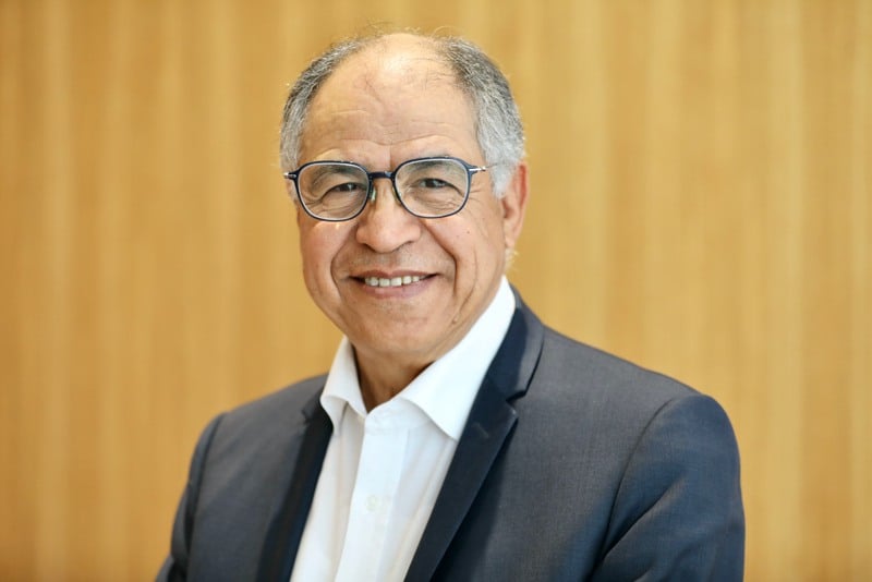 الكراوي يرسي جسور العلاقة بين التنمية وكرامة الإنسان في المقاربة المغربية