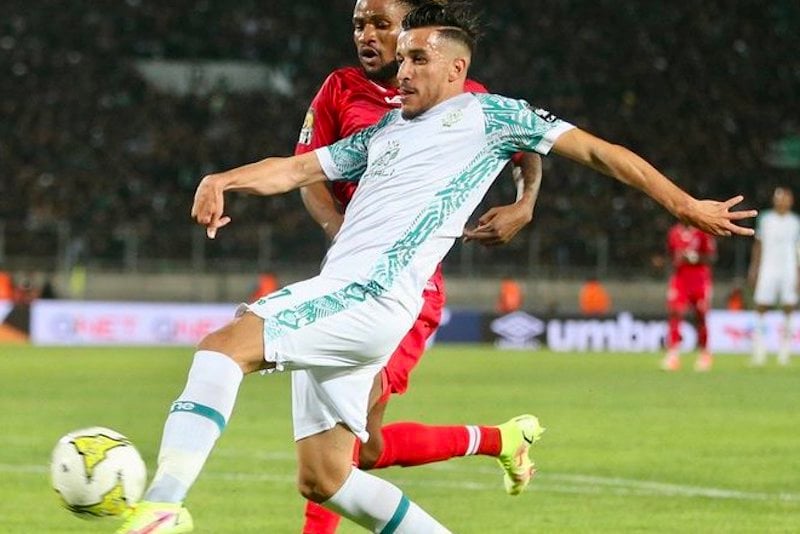 بولكسوت يوقع عقدا جديدا مع فريق الرجاء