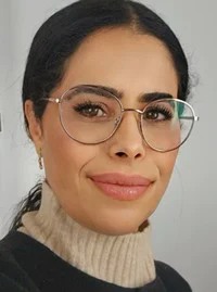 لقد أدرتُ ظهري لِهذا العالمِ الدّنيء!