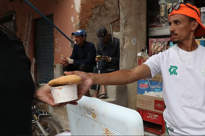 وجبات مجانية في إيجوكاك
