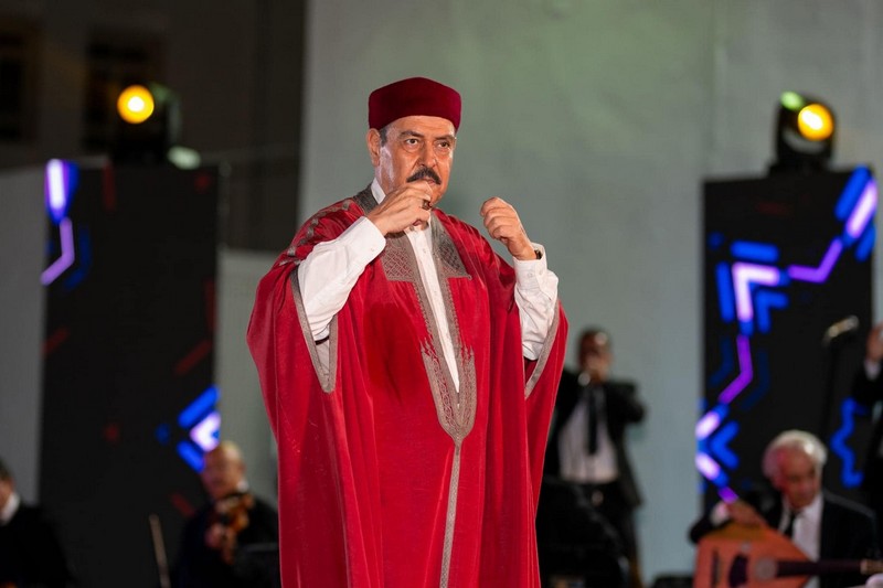 الفنان لطفي بوشناق يدين "الصمت الأممي"
