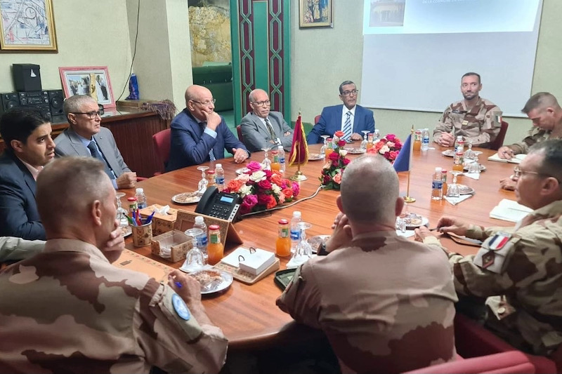 وفد فرنسي يزور كبرى حواضر الصحراء المغربية