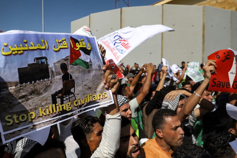 الفاسي الفهري: محور الشرّ  يحكم الغرب .. ونتنياهو  يتحول إلى أكبر مجرم حرب