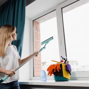 الأعمال المنزلية ترفع اللياقة البدنية وتحسن الحالة المزاجية