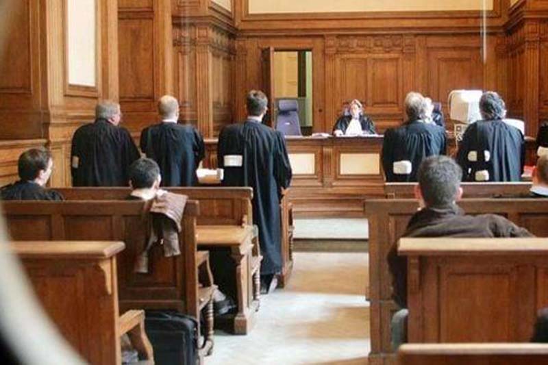 بث المحاكمات عبر الأنترنيت يثير الجدل