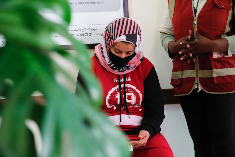 نشطاء يحسسون بداء السيدا في الدار البيضاء