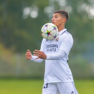 الريال يصعد لخديم إلى الفريق الرديف
