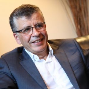 أحمد الجيراري يهجر هندسة الاتصالات لتعزيز التنمية بأداء المقاولات