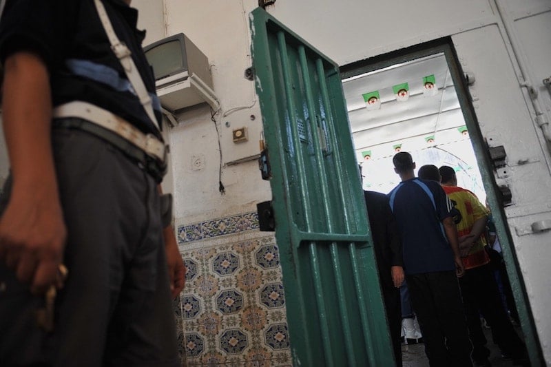 الجزائر تباشر إجراءات تسليم مهاجرين غير نظاميين إلى السلطات المغربية
