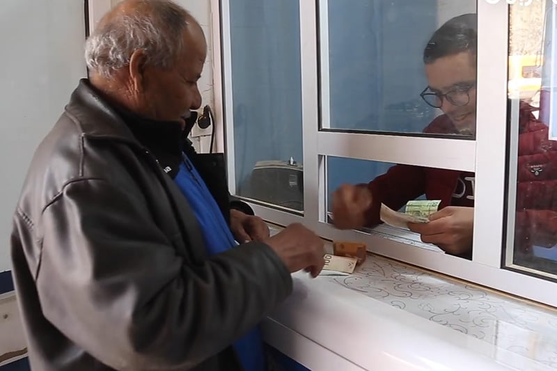 فرحة مستفيدين من الدعم