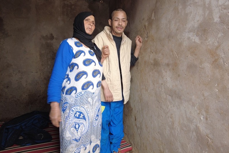 مأساة مصابيْن بإعاقة ذهنية ببني عياط