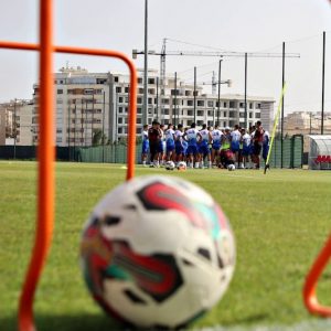 "العصبة" تفاجئ الأندية بشروط الصعود
