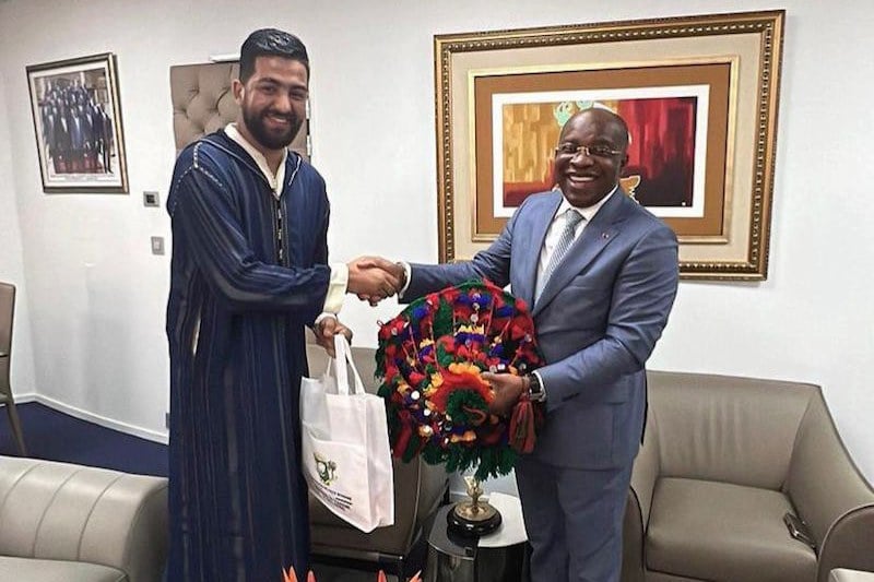 صابر الشاوني يحظى بتكريم الإيفواريين