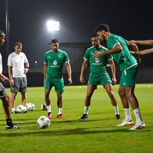 بوفال يغيب عن تداريب المنتخب وزياش يعود