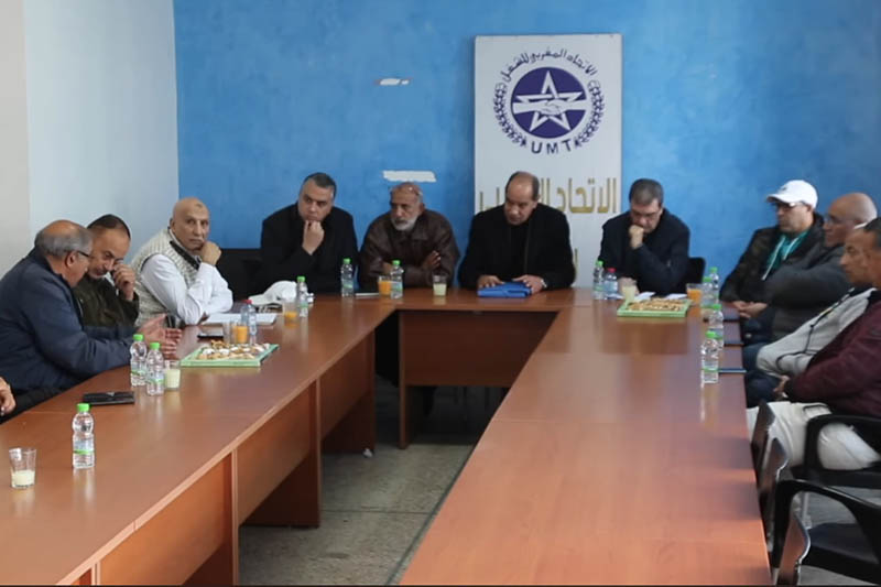 مدربون يناقشون تأسيس نقابة
