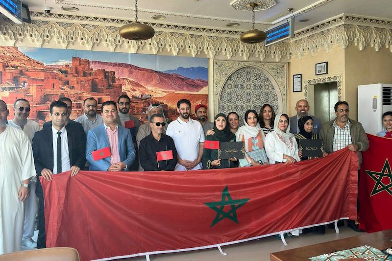 مجموعة "مغاربة الإمارات" تكرم شعراء