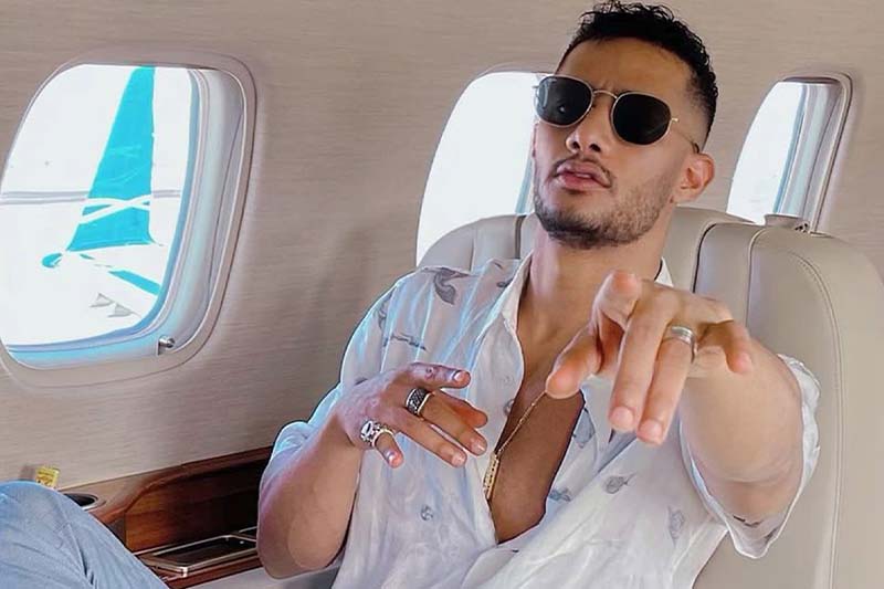 "الكاف" يعين محمد رمضان سفيرا له