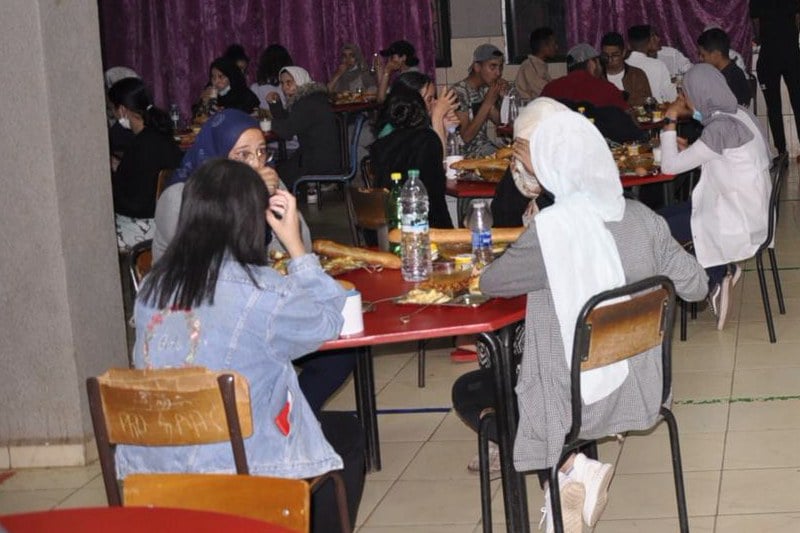 توقيف توزيع عصائر على تلاميذ بتزنيت