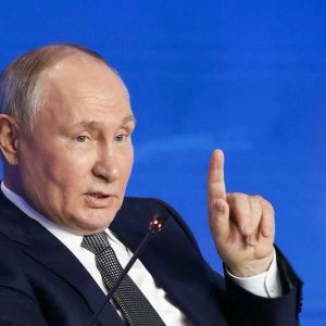 بوتين: روسيا تقترب من علاج السرطان