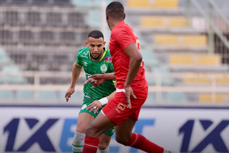 الرجاء الرياضي يهزم يوسفية برشيد بهدفين