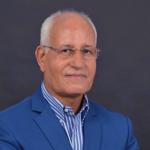 أفاية يكتب: ما بين العَيْن واليَّد من تفاعُل .. أو كيف نظر المالح لأعمال الغريب