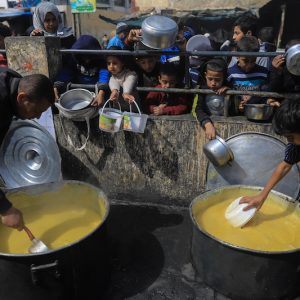 آمال وقف إطلاق النار في غزة بحلول رمضان تغرق وسط "الميناء الأمريكي"