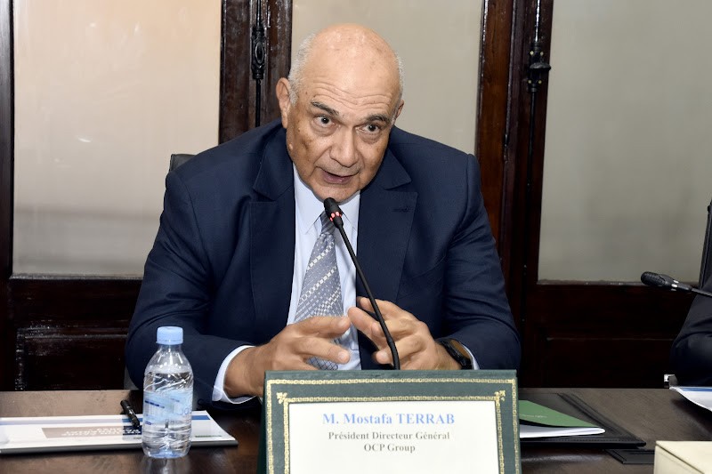 التراب يعيِّن مديرا جديدا لشركة فوسبوكراع