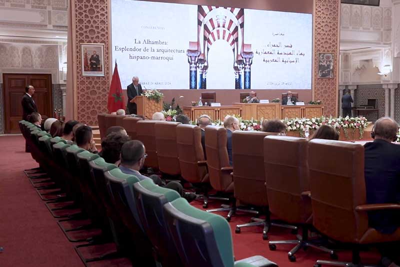 الهندسة المعمارية بقصر الحمراء
