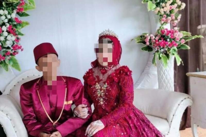 زوج إندونيسي يكتشف أن عروسه رجل!