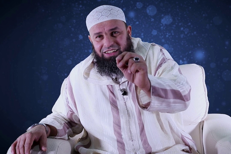الحبس موقوف التنفيذ للداعية "أبو عمار"