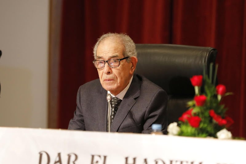 الخمليشي يوصي بترسيخ قيم العمل والمعرفة من أجل خدمة المصلحة العامة