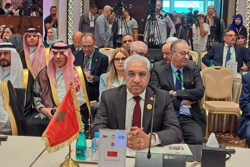 المغرب يجدد دعم فلسطين من الجزائر