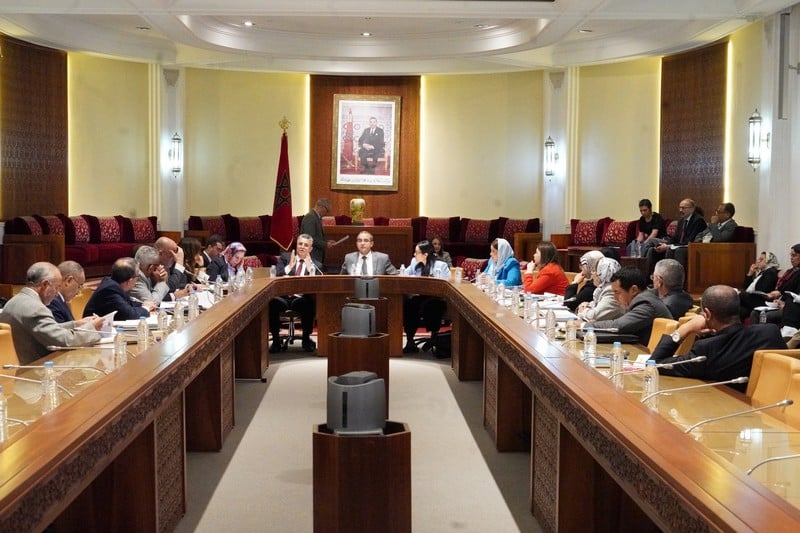 وهبي يدافع عن "محامي الدولة" والترافع أمام القضاء لغير "ذوي البذلة السوداء"