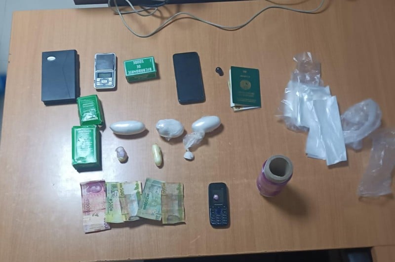 نيجيريان يروجان المخدرات في الرباط