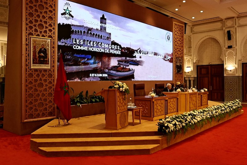 أكاديمية المملكة المغربية تثمن التراث الفكري والحضاري في "جزر العطور"