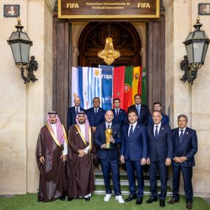 المغرب يكمل ملف "تنظيم المونديال"