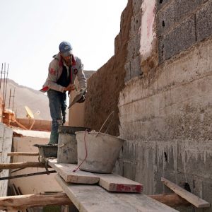 مركز يوصي بتبسيط مساطر إعادة البناء
