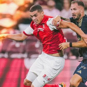 الوزاني يستمر في منافسة "يوروباليغ"