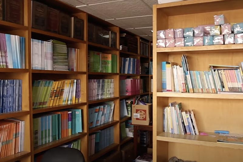 أسعار الكتب واللوازم المدرسية
