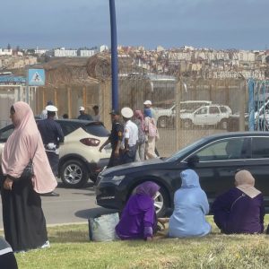 الهدوء يعود تدريجيا إلى مدينة الفنيدق بعد محاولات الهجرة الجماعية