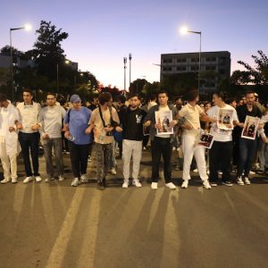 تحديد أول جلسة لمحاكمة طلبة الطب