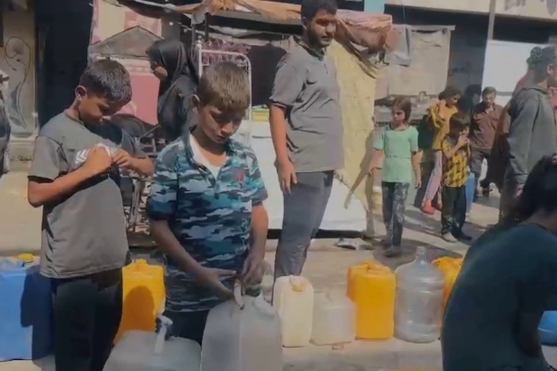 "سند أكادير" توفر 4 صهاريج مائية لغزة