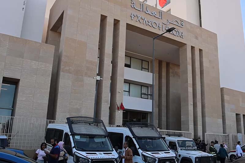 تقديم طلبة الطب أمام القضاء