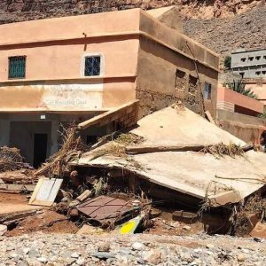 واحة أمتضي..سواعد السكان تؤازر جهود السلطات لتجاوز أضرار الفيضانات