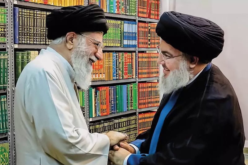 مصادر: "خامنئي حذر نصر الله من اغتياله"