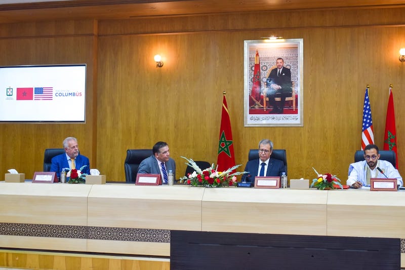 اتفاقية توأمة بين كولومبوس والداخلة