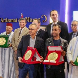 معرض الفرس يشهد تتويج صناع تقليديين مغاربة في صناعة السروج و"لْمْكْحْلاَ"